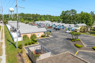 127 - 143 Garden City Connector in Murrells Inlet, SC - Foto de edificio - Building Photo