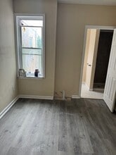 5424 Market St, Unit 2M in Philadelphia, PA - Foto de edificio - Building Photo