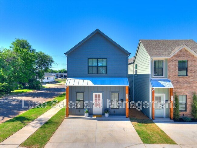 600 W 2nd St in Edmond, OK - Building Photo - Building Photo