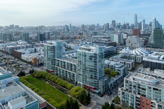 Madrone in San Francisco, CA - Building Photo - Building Photo