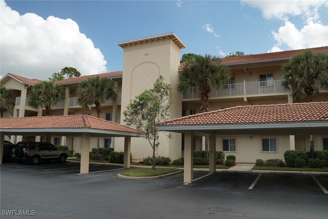 7819 Regal Heron Cir in Naples, FL - Building Photo - Building Photo