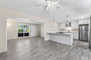98-917-917 Noelani St in Pearl City, HI - Building Photo