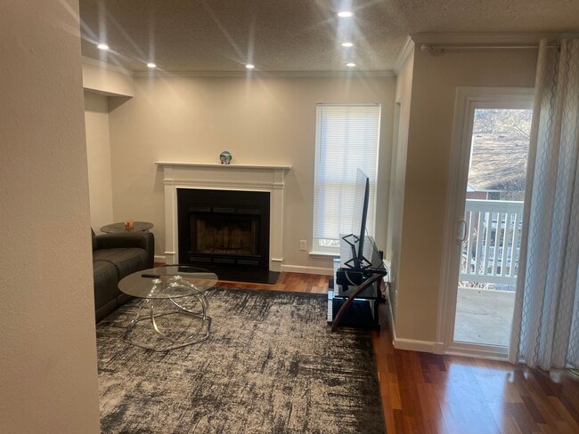 1524 Lincoln Way, Unit 1 in McLean, VA - Building Photo - Building Photo