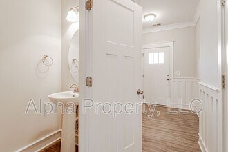 400 Pangel Ln in Duncan, SC - Building Photo - Building Photo