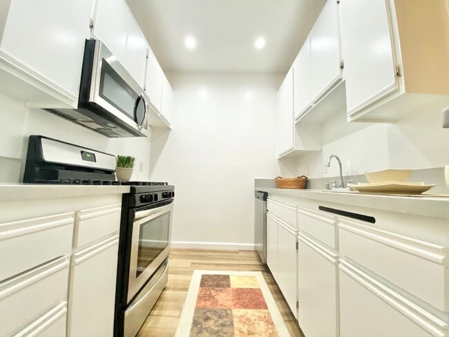 property at 1325 N Sierra Bonita Ave