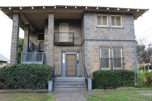 649 W 8th St in San Bernardino, CA - Building Photo