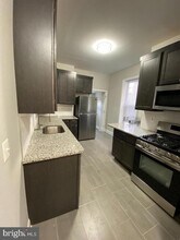 325 E 21st St in Baltimore, MD - Building Photo - Building Photo