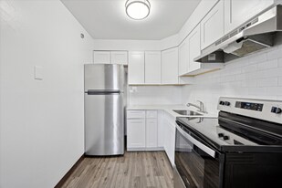 13659 Philmont Ave in Philadelphia, PA - Building Photo