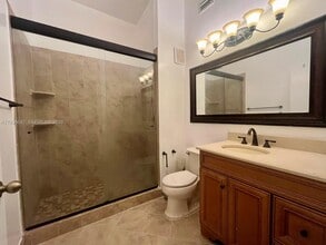 505 NW 109th Ave in Pembroke Pines, FL - Building Photo - Building Photo