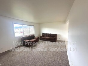 41 Wedeene St in Kitimat, BC - Building Photo - Building Photo