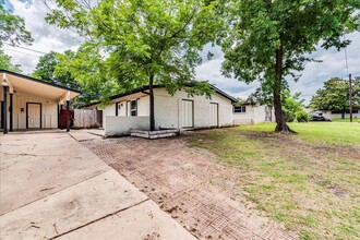 1403 Braes Ridge Dr in Austin, TX - Building Photo - Building Photo