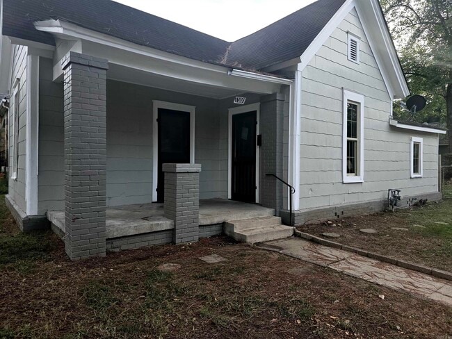 property at 1300 W 10th St