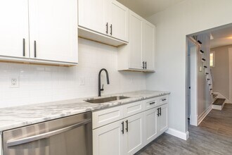 1131 Glen Forest in St. Louis, MO - Building Photo - Building Photo