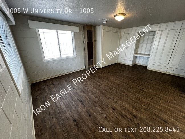 1005 W University Dr in Boise, ID - Building Photo - Building Photo