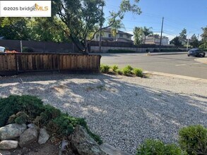 1961 Hemlock Dr in Oakley, CA - Building Photo - Building Photo