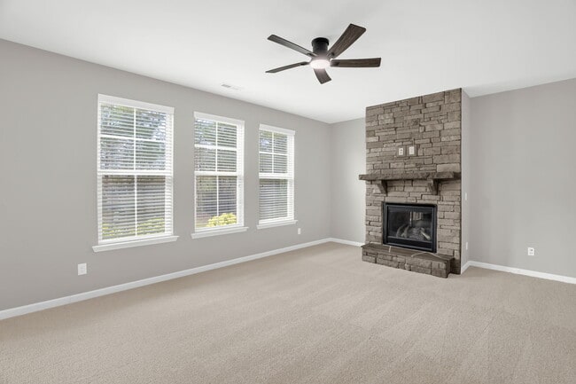 602 Applecross Dr in Mebane, NC - Building Photo - Building Photo