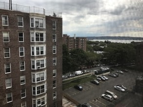 180 72nd St, Unit 3 in Brooklyn, NY - Building Photo - Building Photo