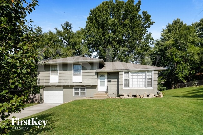 property at 6312 E 102nd St