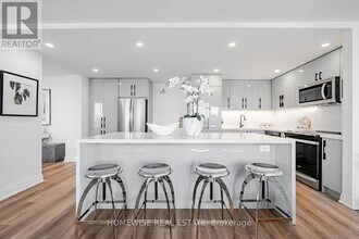 7 Jackes Ave in Toronto, ON - Building Photo - Building Photo