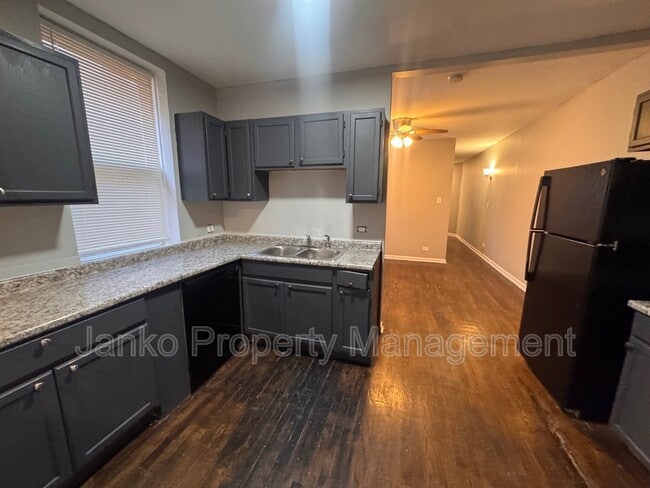 property at 5903 W Huron St