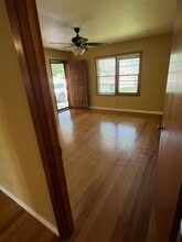 1500 Sherman St in Arlington, TX - Foto de edificio - Building Photo