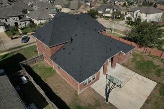 4615 Hollow Chase Ln in Sugar Land, TX - Building Photo - Building Photo