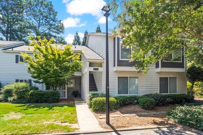 65 Rumson Ct