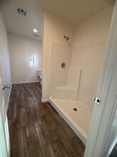 3709 Jewett Ave in Bakersfield, CA - Building Photo - Building Photo