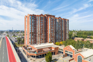 2460 Eglinton Ave E Apartments