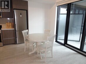 801 The Queensway in Toronto, ON - Building Photo - Building Photo