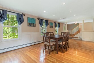 2 Sigmund St in Lynnfield, MA - Building Photo - Building Photo