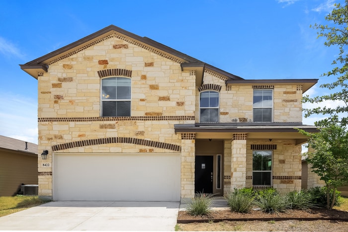 8422 Buckhorn Parke in San Antonio, TX - Building Photo