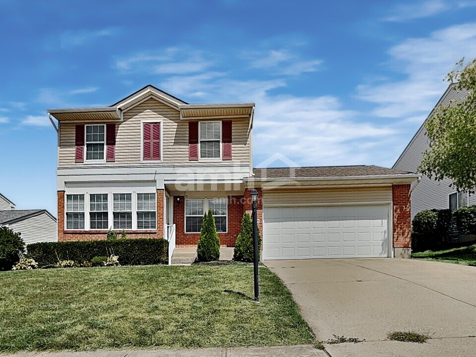 4239 King Bird Ln in Miamisburg, OH - Building Photo