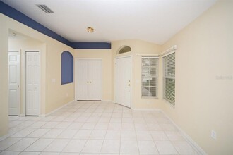 12135 Winding Woods Way in Lakewood Ranch, FL - Foto de edificio - Building Photo