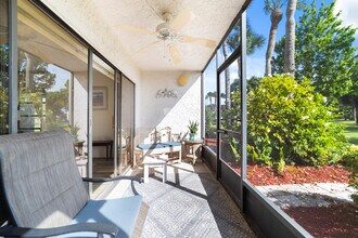 3351 Twin Lakes Terrace in Fort Pierce, FL - Foto de edificio - Building Photo