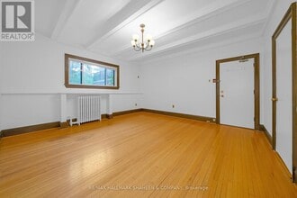 16 Foxbar Rd in Toronto, ON - Building Photo - Building Photo