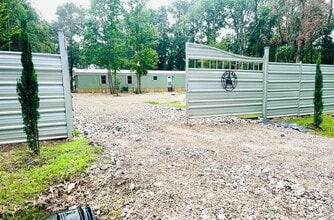 23534 Charterwood Dr in Splendora, TX - Building Photo - Building Photo