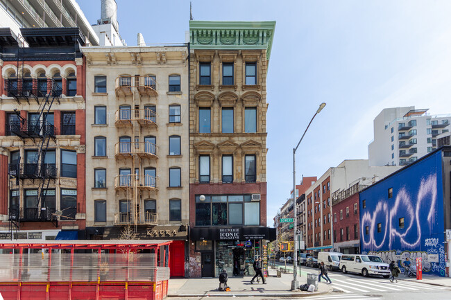 215 Bowery in New York, NY - Building Photo - Building Photo