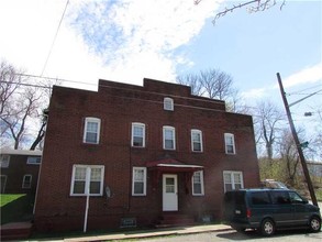 511 Florence Ave in New Castle, PA - Building Photo - Building Photo