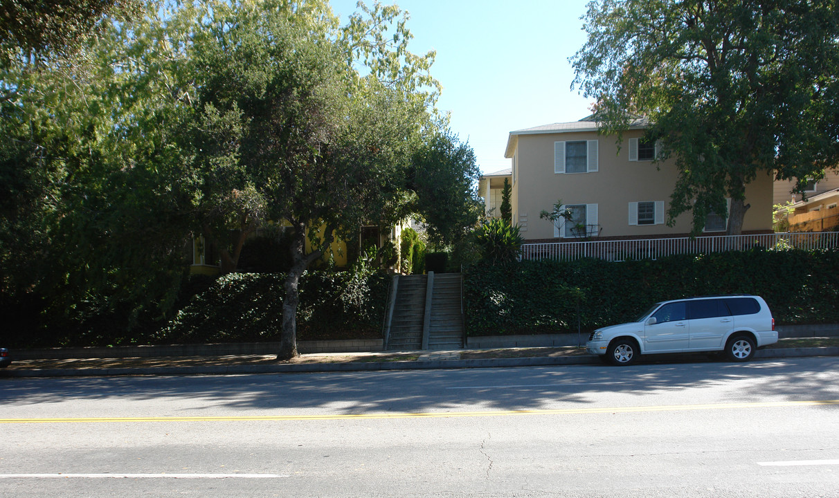 928 Verdugo Rd in Glendale, CA - Building Photo