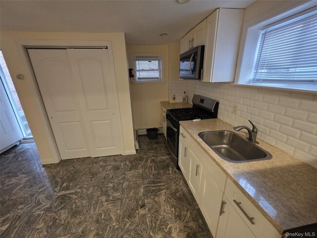 property at 42 Hasbrouck St