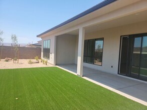 82 Dakar Ln in Saint George, UT - Building Photo - Building Photo