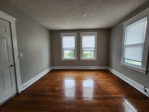 64 Gorham Ave, Unit 2 in Hamden, CT - Building Photo - Building Photo