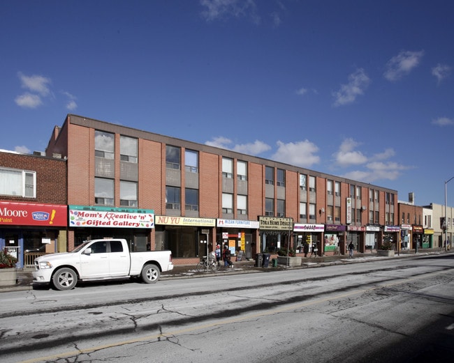 2680-2696 Danforth Ave