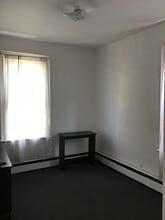 240 Linden Ave in Jersey City, NJ - Building Photo - Building Photo