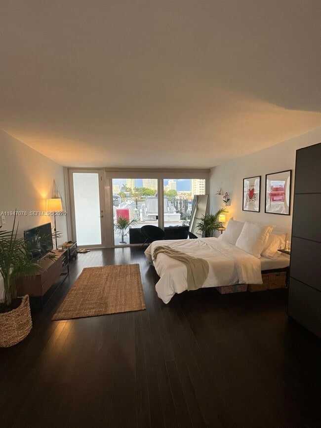 property at 900 Bay Dr