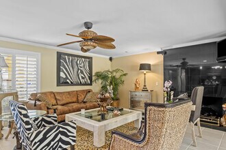 74460 Fairway Dr in Palm Desert, CA - Building Photo - Building Photo