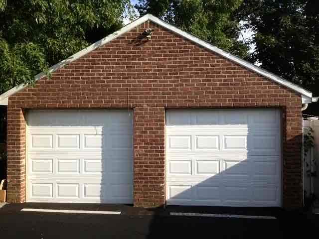 1098 Gerald St in Uniondale, NY - Building Photo - Building Photo