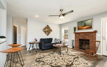 1300 W Stuart St in Fort Collins, CO - Building Photo - Building Photo