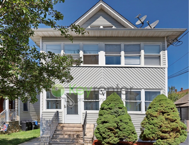 property at 125 Morris Ave